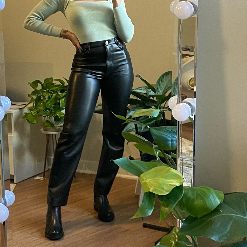 Aritzia Wilfred Melina Black Leather Pants
